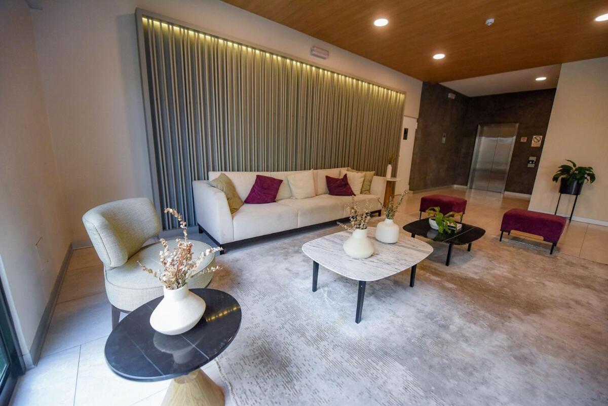 Lovely Aprt Roma San Isidro Pool Apartment Lima